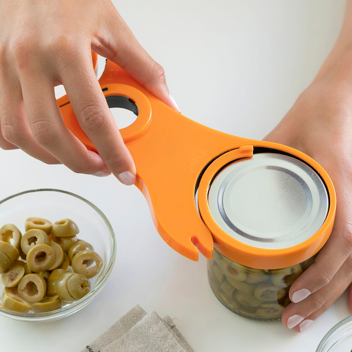 5-in-1 Multi-Purpose Jar Opener InnovaGoods